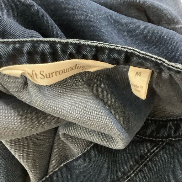 Soft Surroundings Emery Short Sleeve Chambray Embroidered Blouse Top Medium - Picture 4 of 5